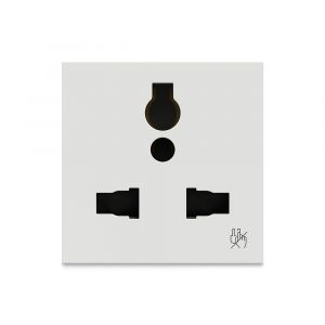 13A Int Socket with Shutter