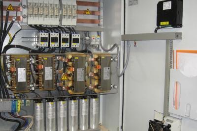 Choosing the Right Capacitor Bank for Power Factor Correction!