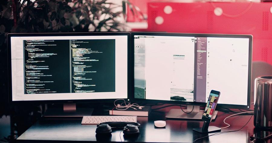 How to Pick the Right UPS for your Desktop Computer